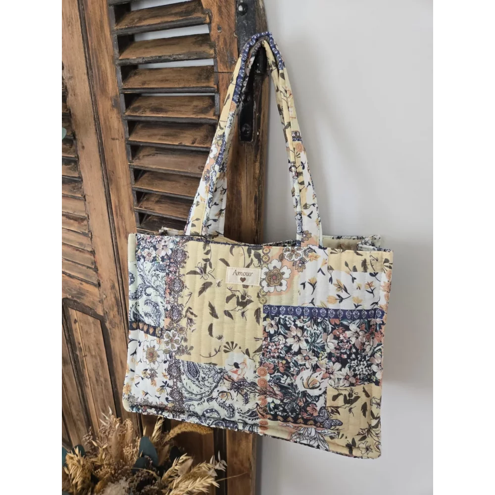 category_name | Elly et Anne