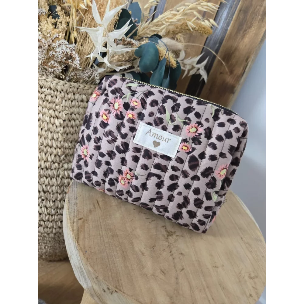category_name | Elly et Anne