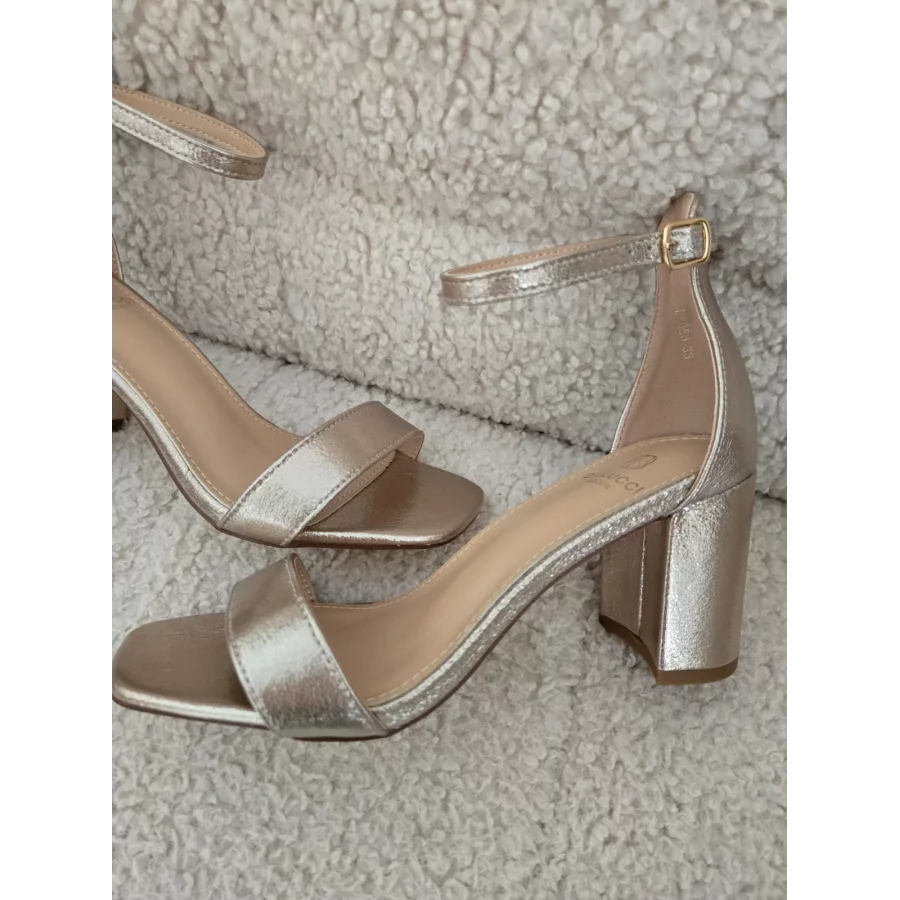 category_name | Elly et Anne