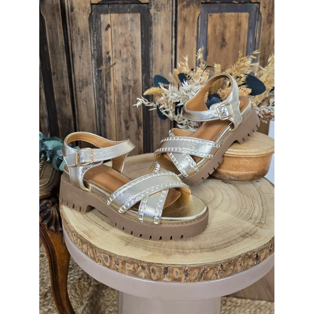 category_name | Elly et Anne