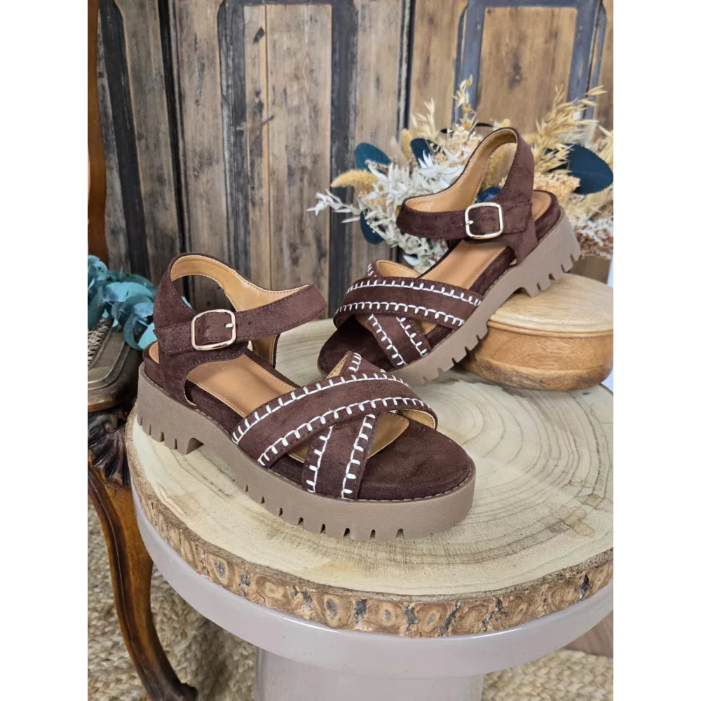 category_name | Elly et Anne