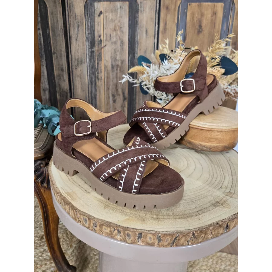 category_name | Elly et Anne