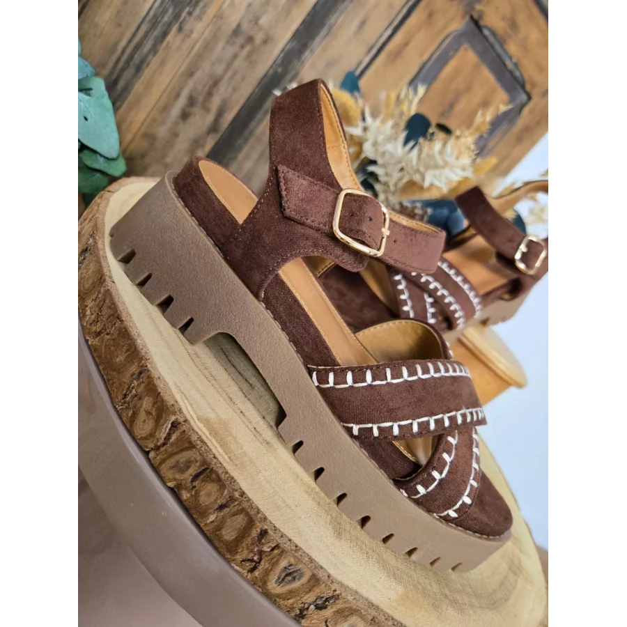 category_name | Elly et Anne