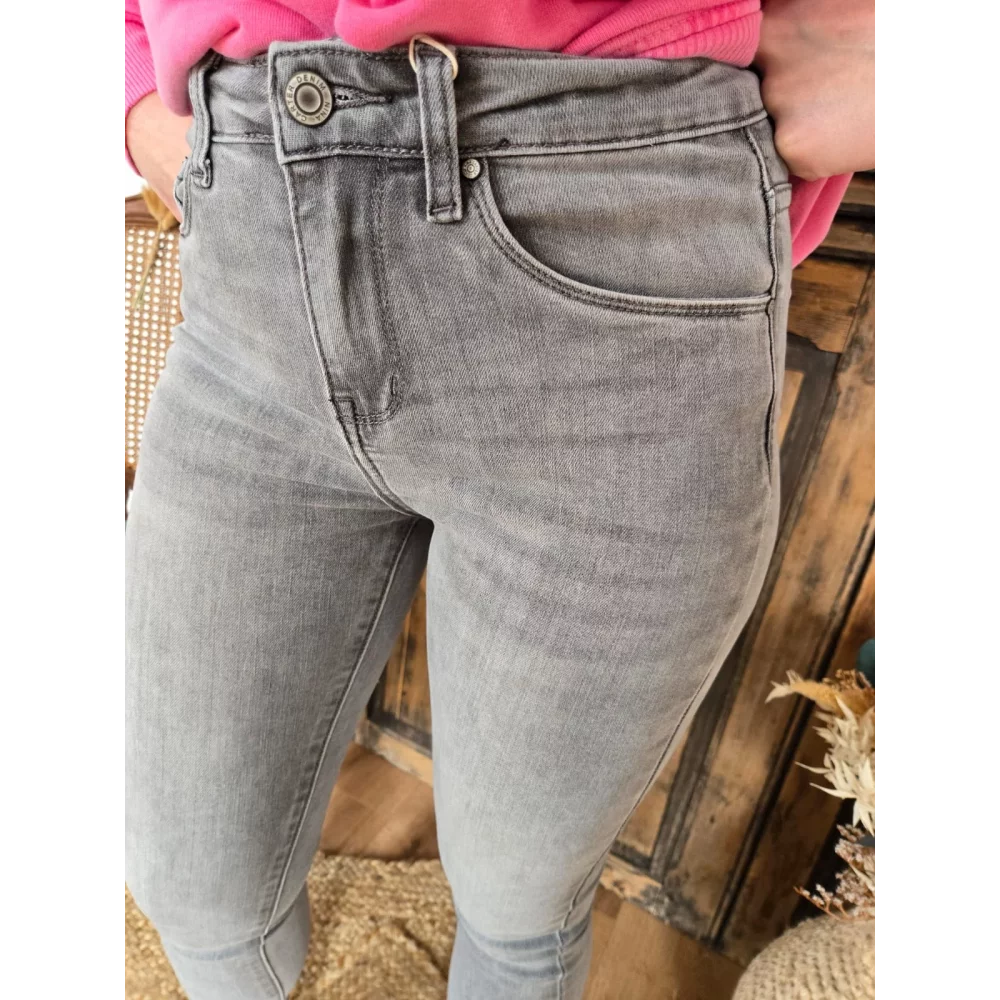 category_name | Elly et Anne