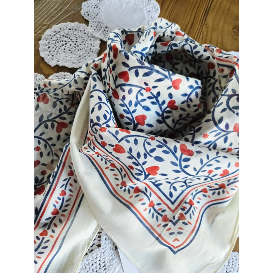 Carré coton coeur marine et rouge