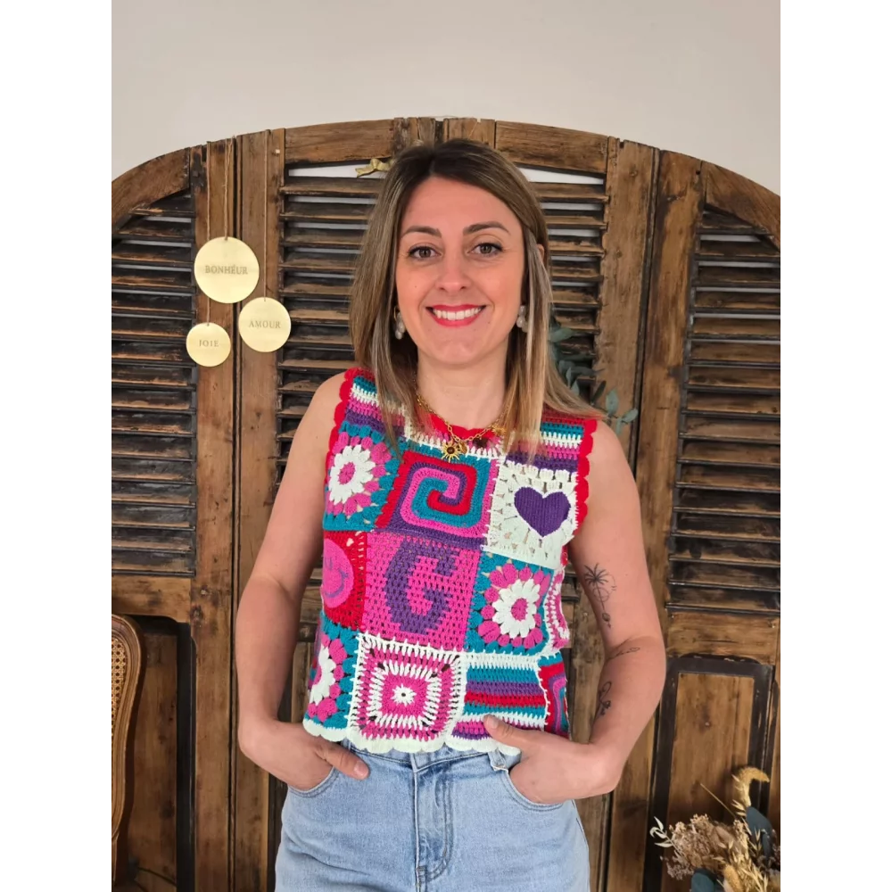 Top Josué en crochet fun coloré