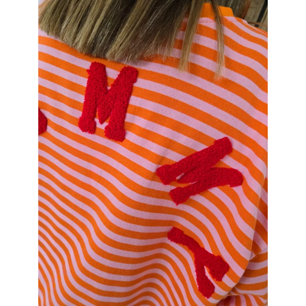 Sweat fin Mommy rayé orange et rose