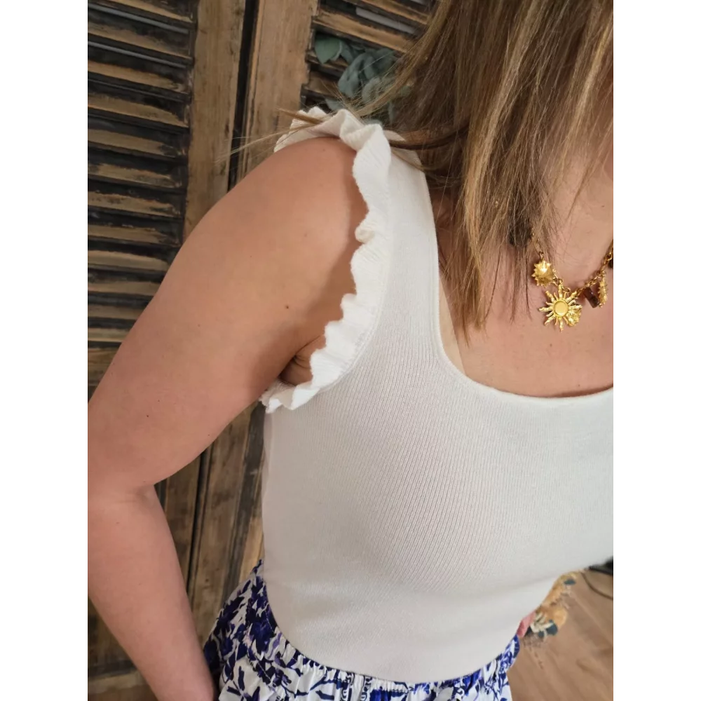 Top Henri en maille blanc volants