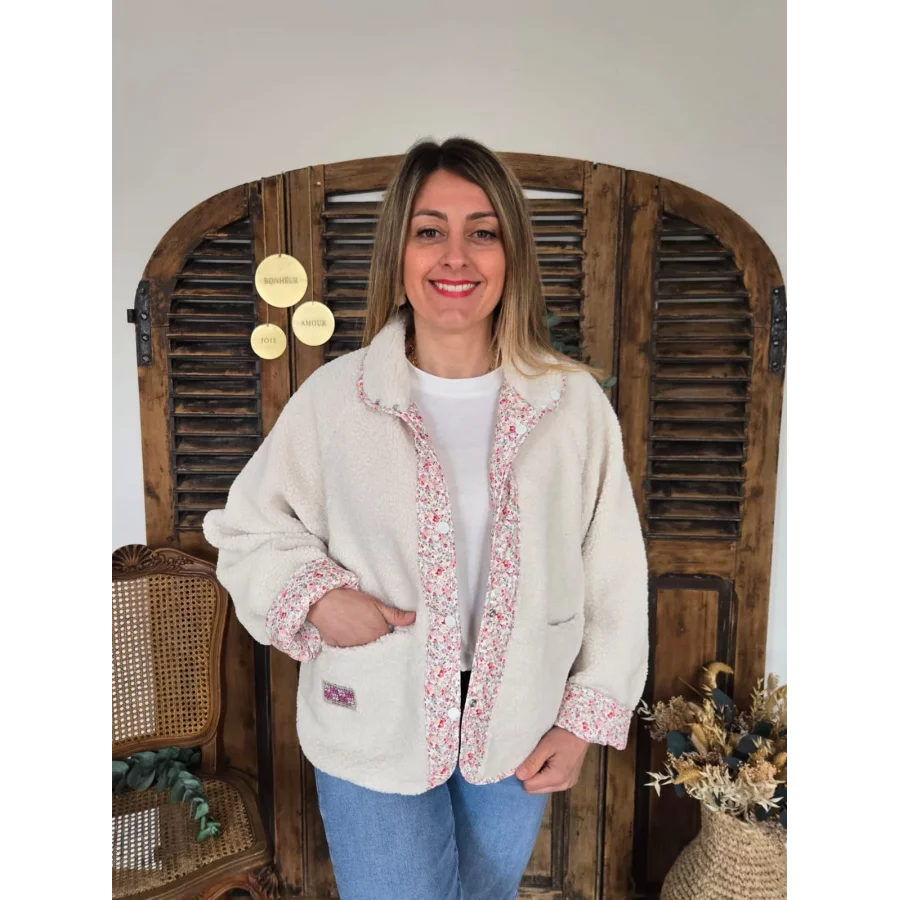 Veste Jade beige réversible bouclette fleurie