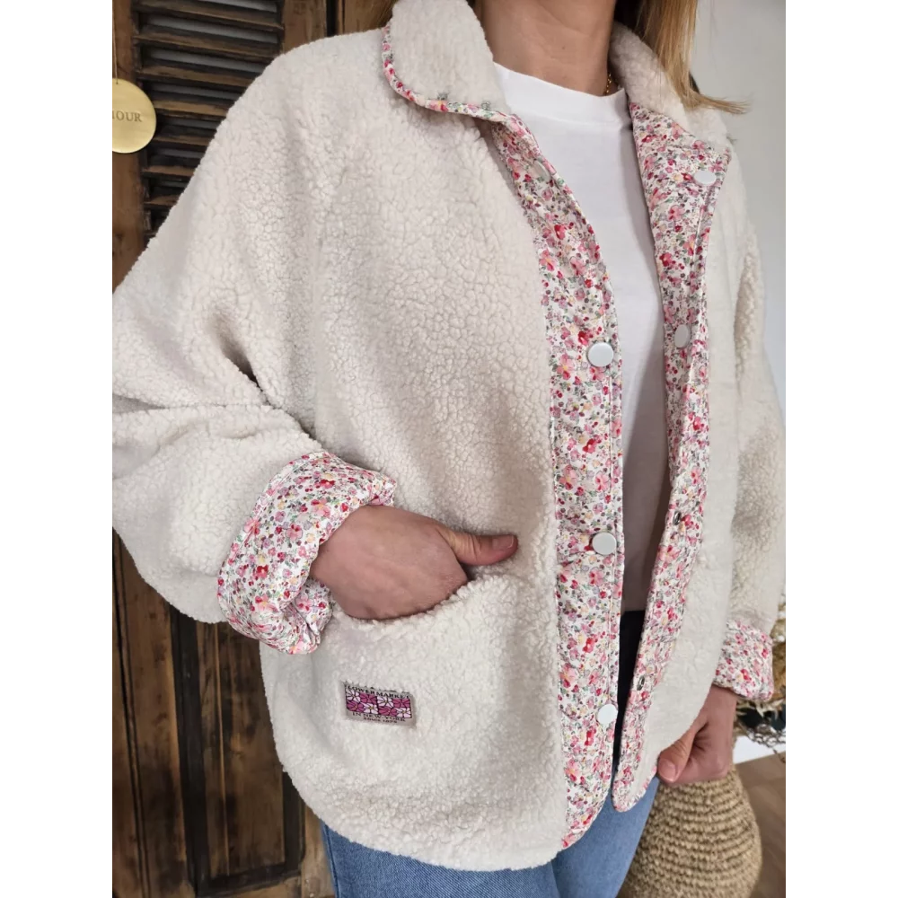 Veste Jade beige réversible bouclette fleurie