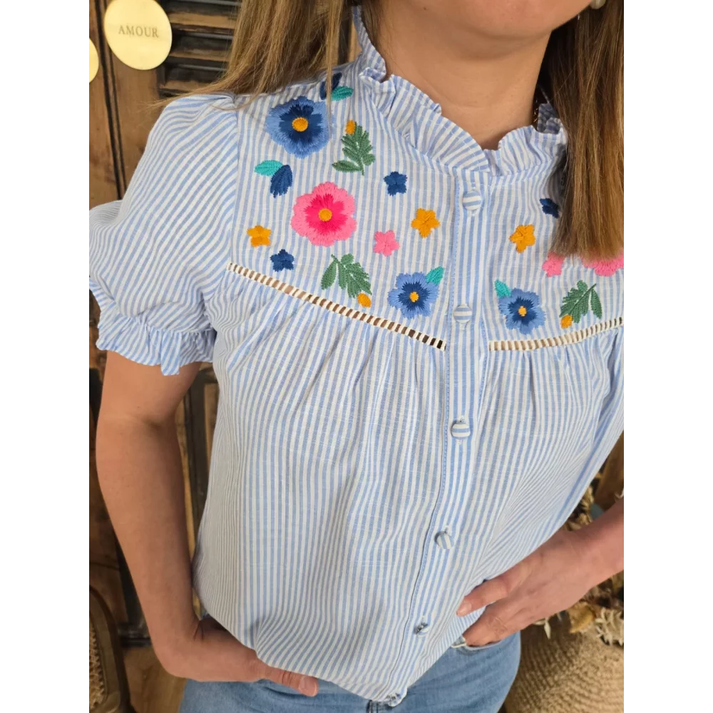 Blouse Jeanne rayée bleu fleurs brodées