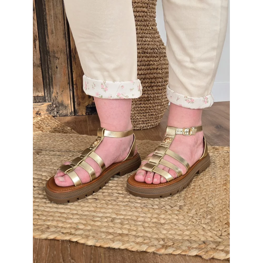 Pantalon Guy beige ceinture et revers fleurs rose