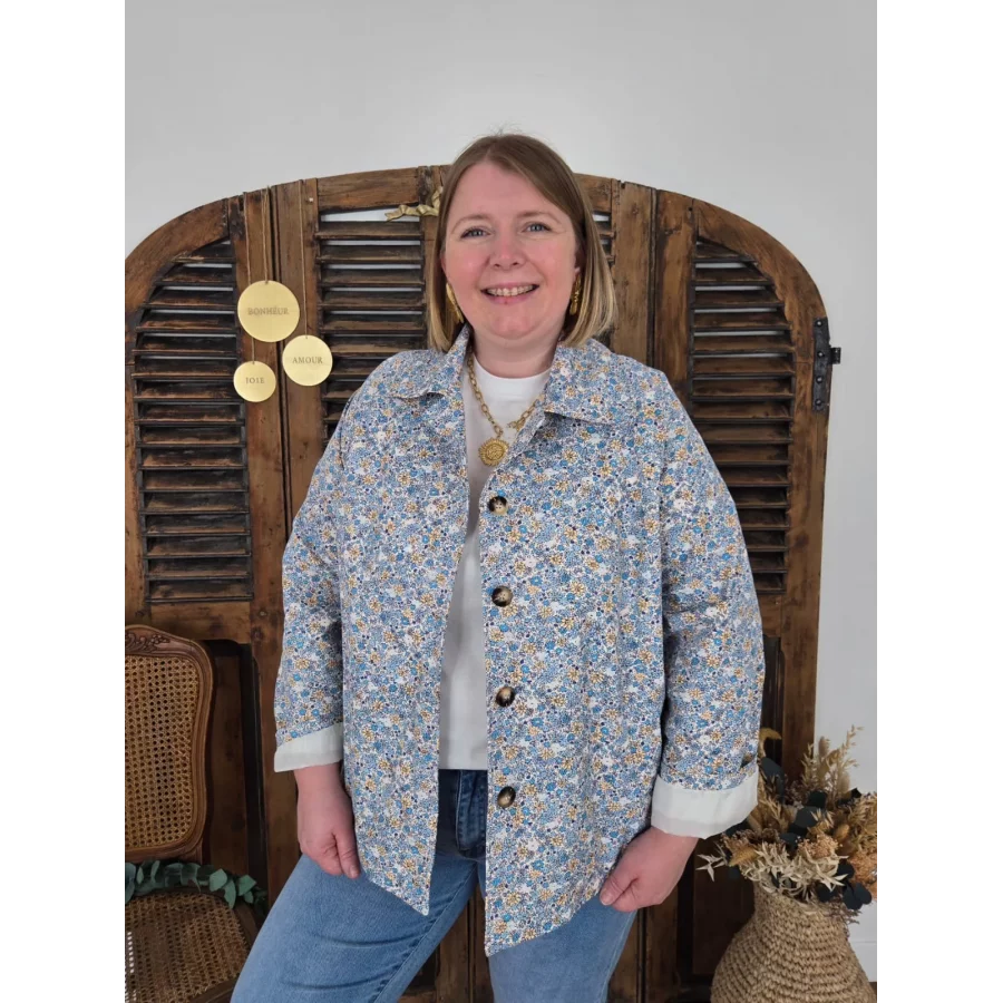 Veste Lydie fleurs bleu ciel