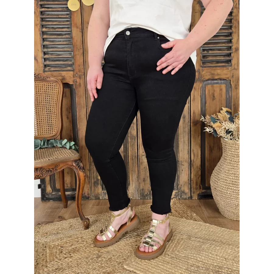 Jean slim bord effilé noir