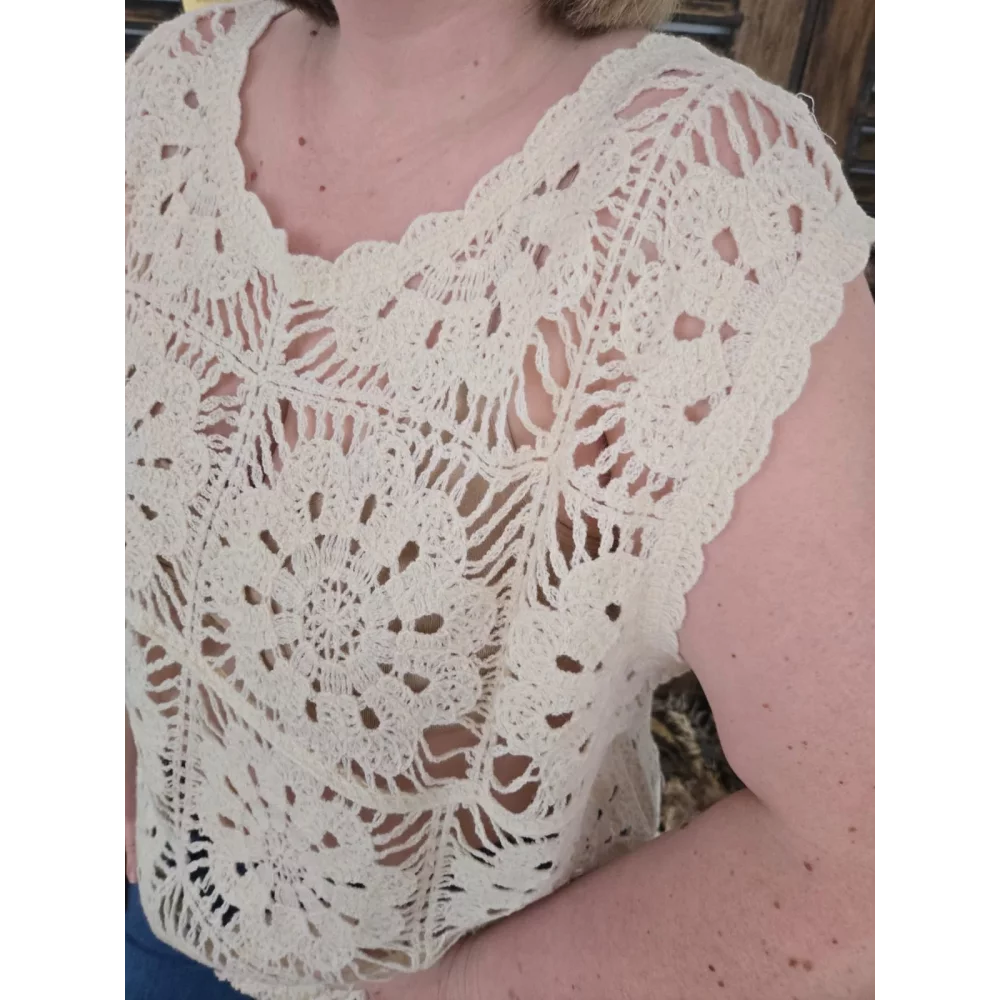 Blouse Tiphaine crochet beige