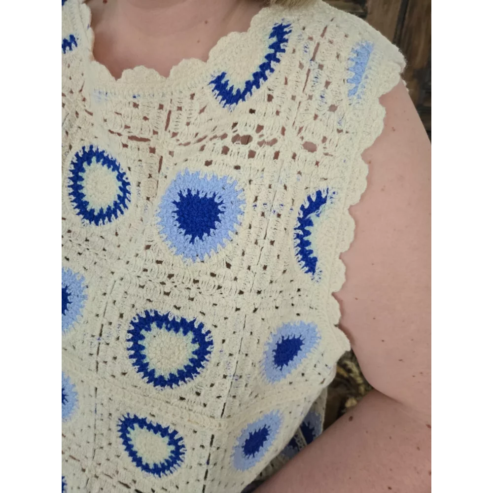 Blouse Rita crochet beige et bleu