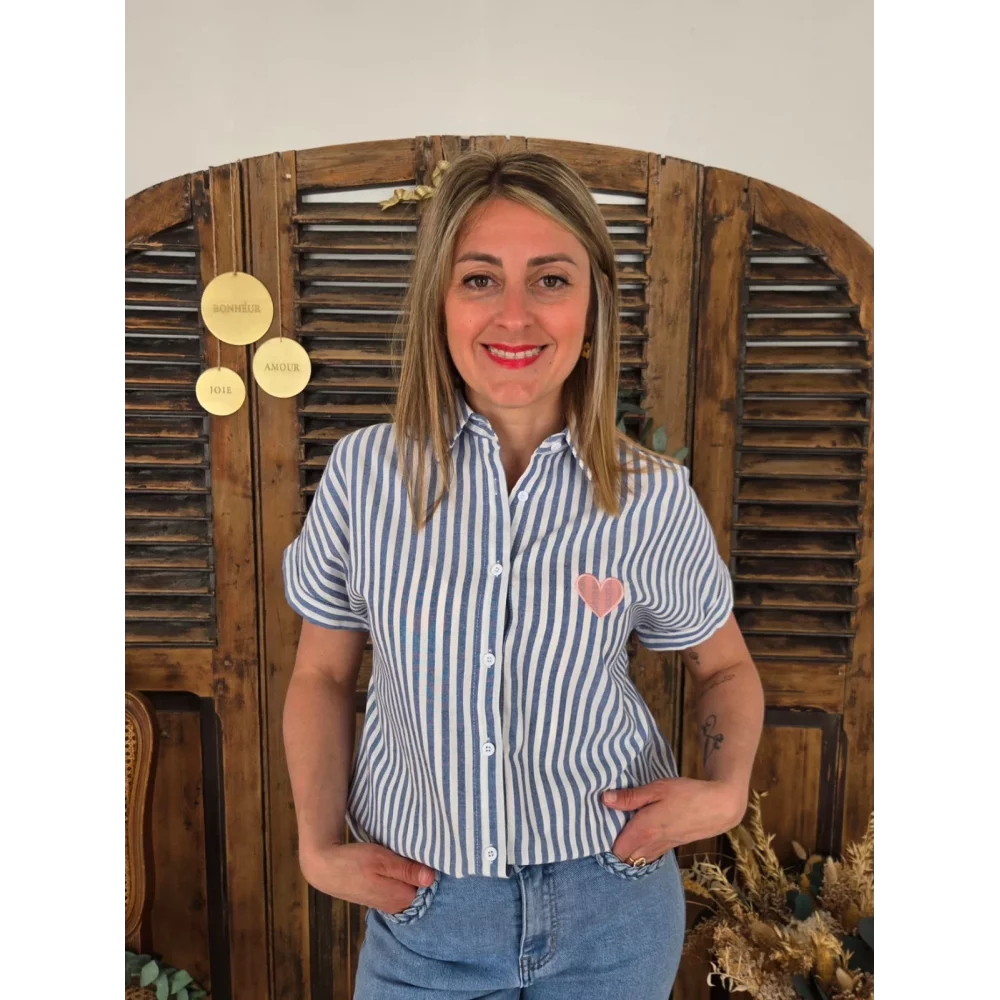 Chemise Floriane rayée bleu coeur rose