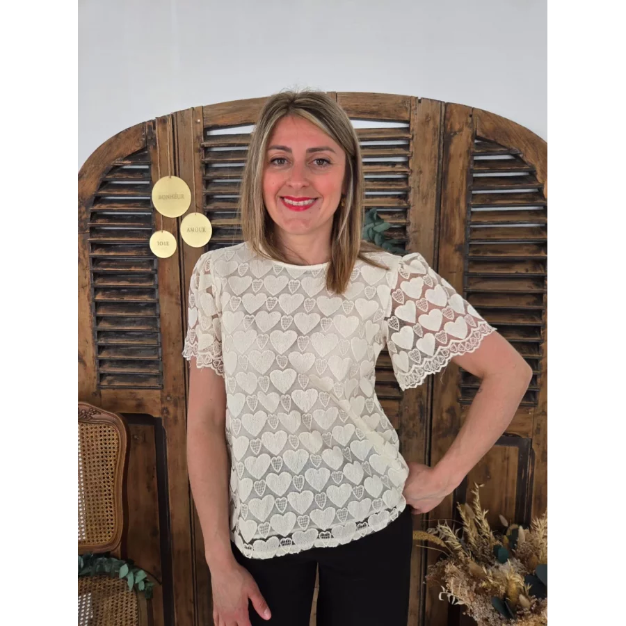 Blouse Sandrine dentelle coeur beige