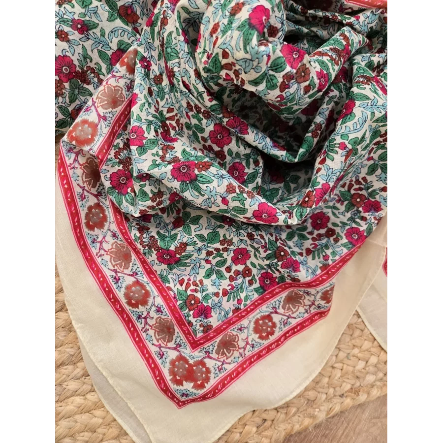 Foulard carré coton fleurs vertes et fuchsia