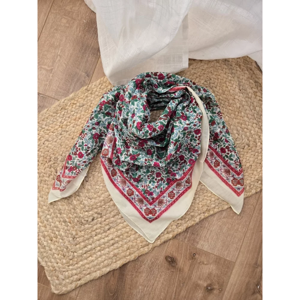 Foulard carré coton fleurs vertes et fuchsia