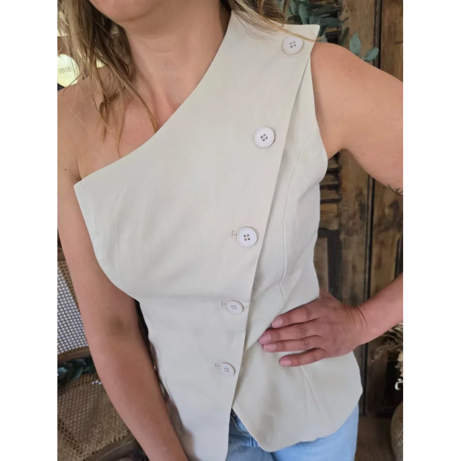Gilet garcon de café beige asymétrique