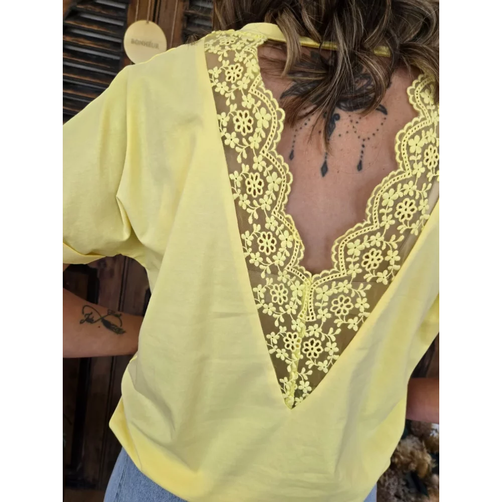 T-shirt Patrice jaune dos dentelle