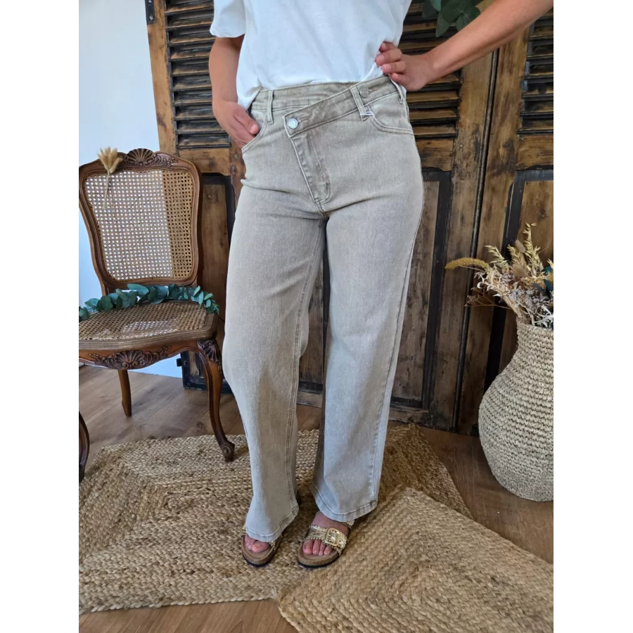 Jean Gildas jean taupe boutons croisés