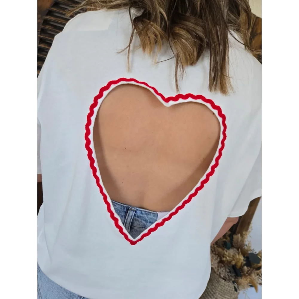 T-shirt blanc dos nu coeur